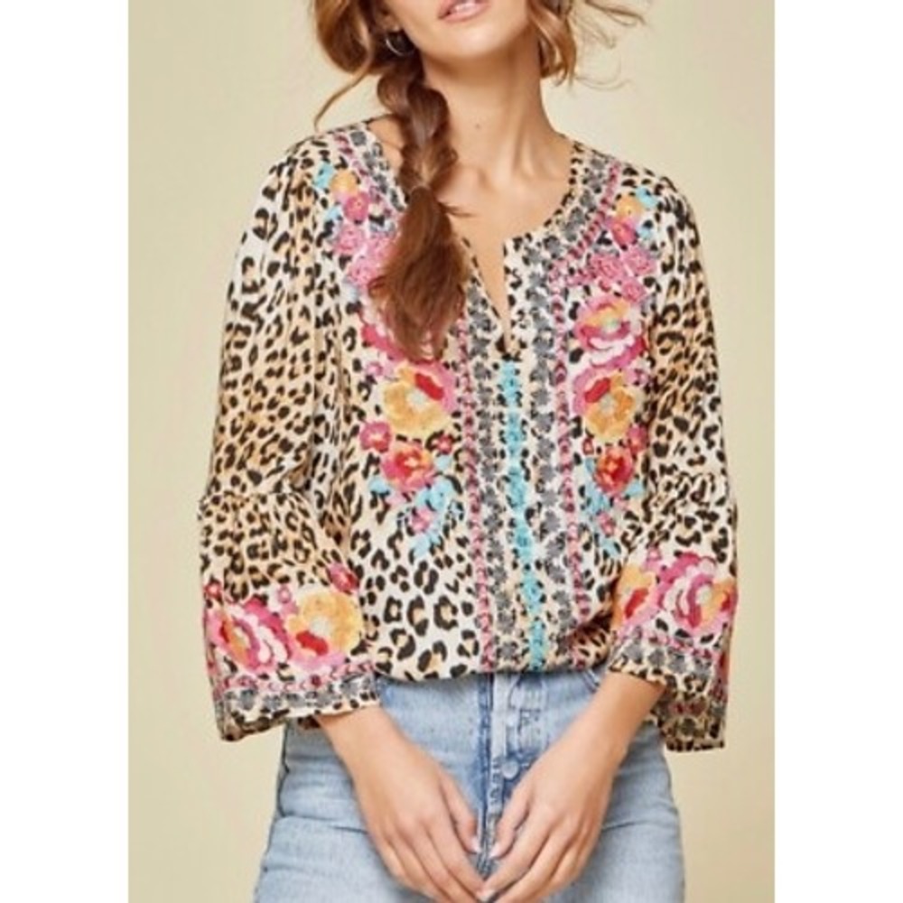 Savanna Jane Leopard Print Floral Embroidered Bell Sleeve Tunic Top Small NWT